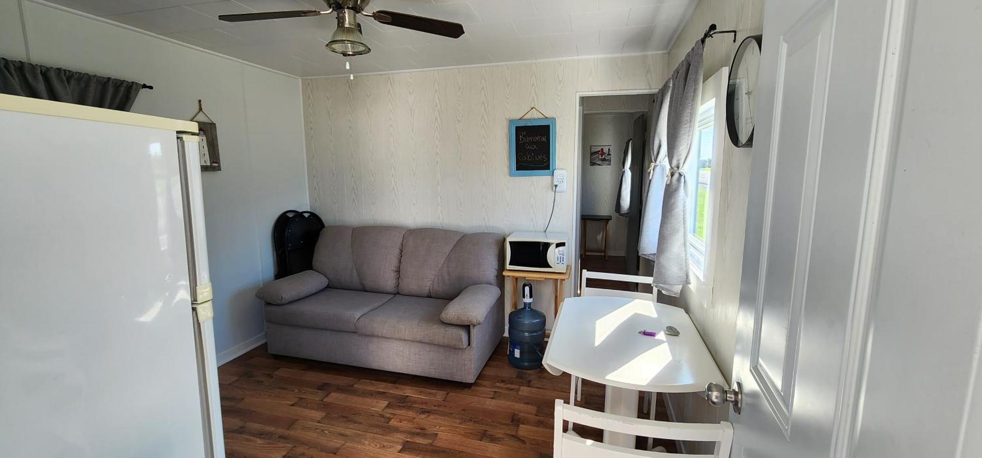 Les Cabines Sur Mer Cap-des-Rosiers Habitación foto